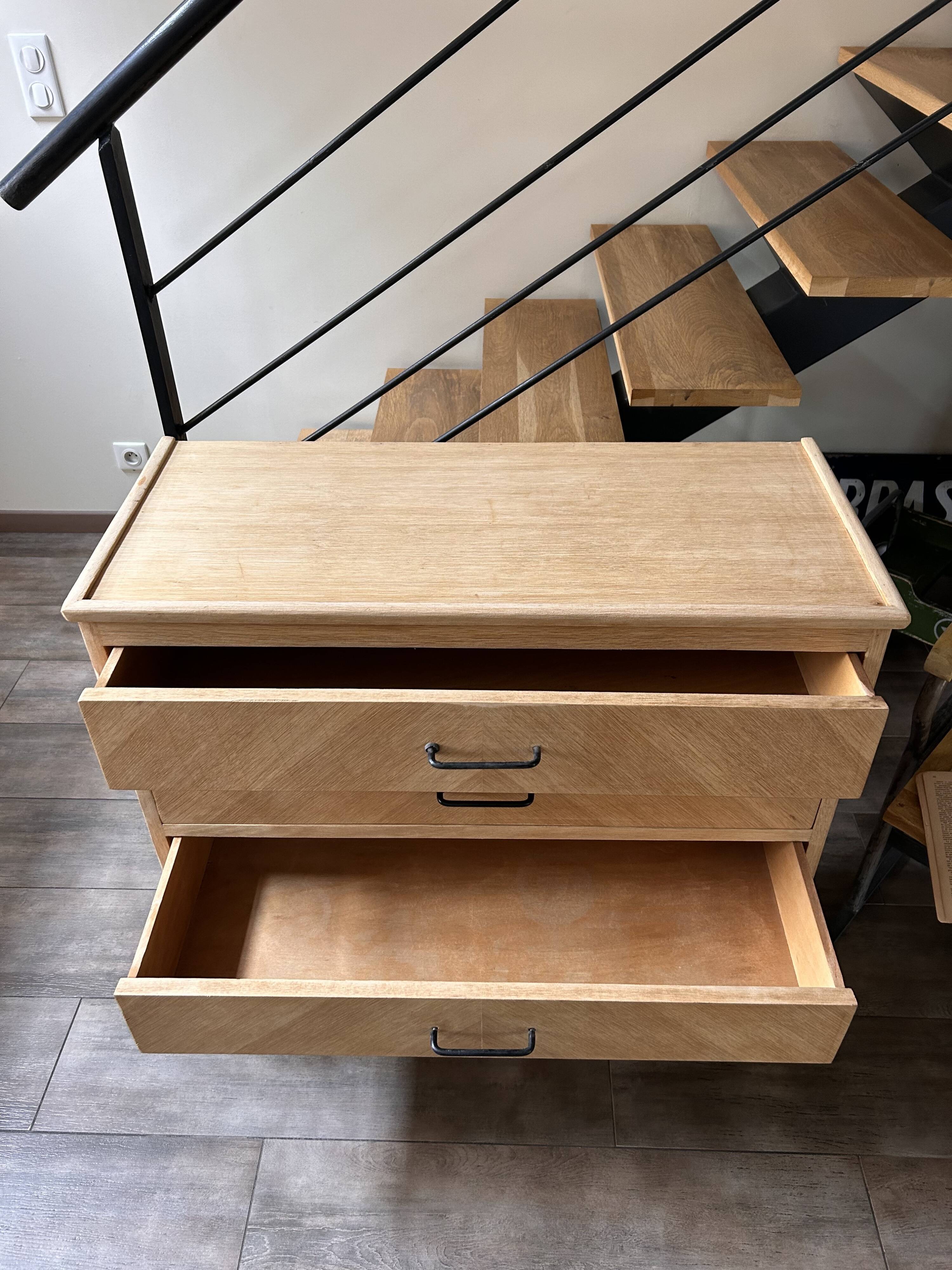 Commode bois ancienne