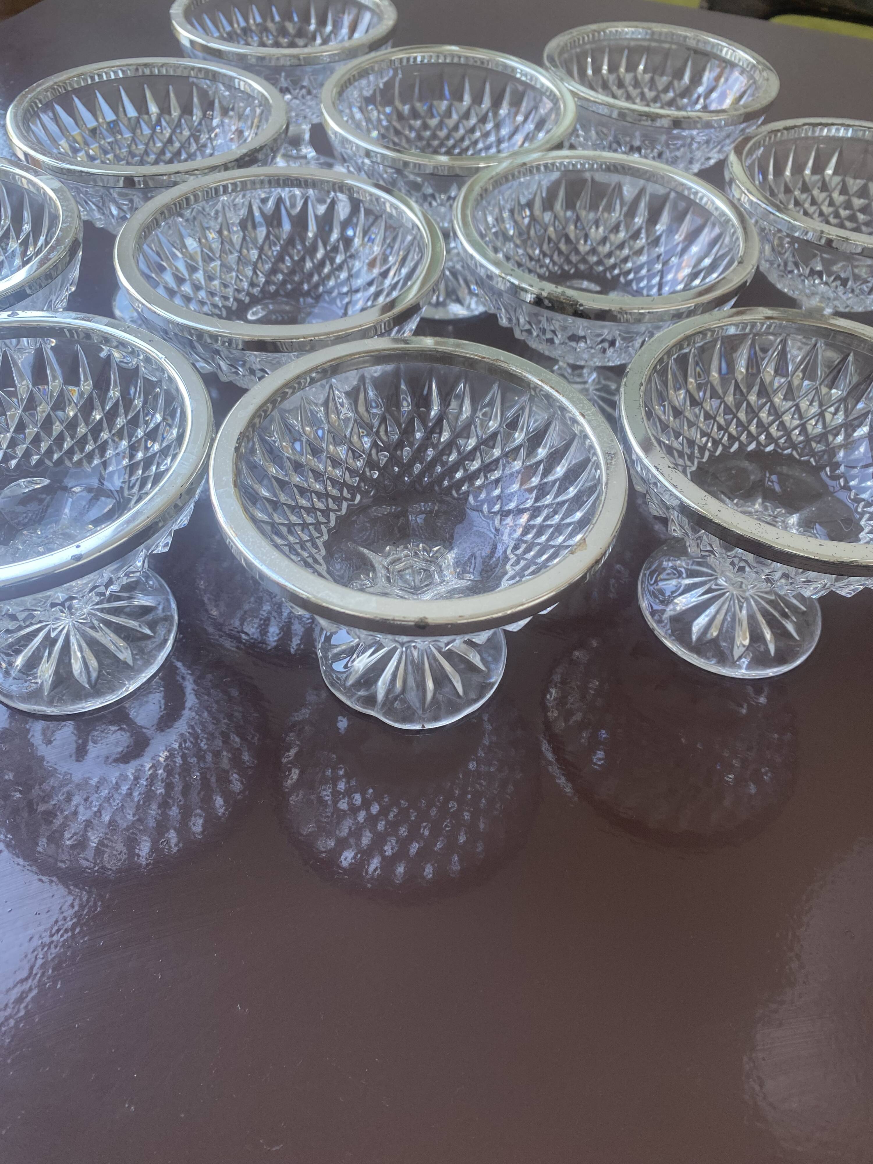 Set of 12 Art Deco ice cream bowls