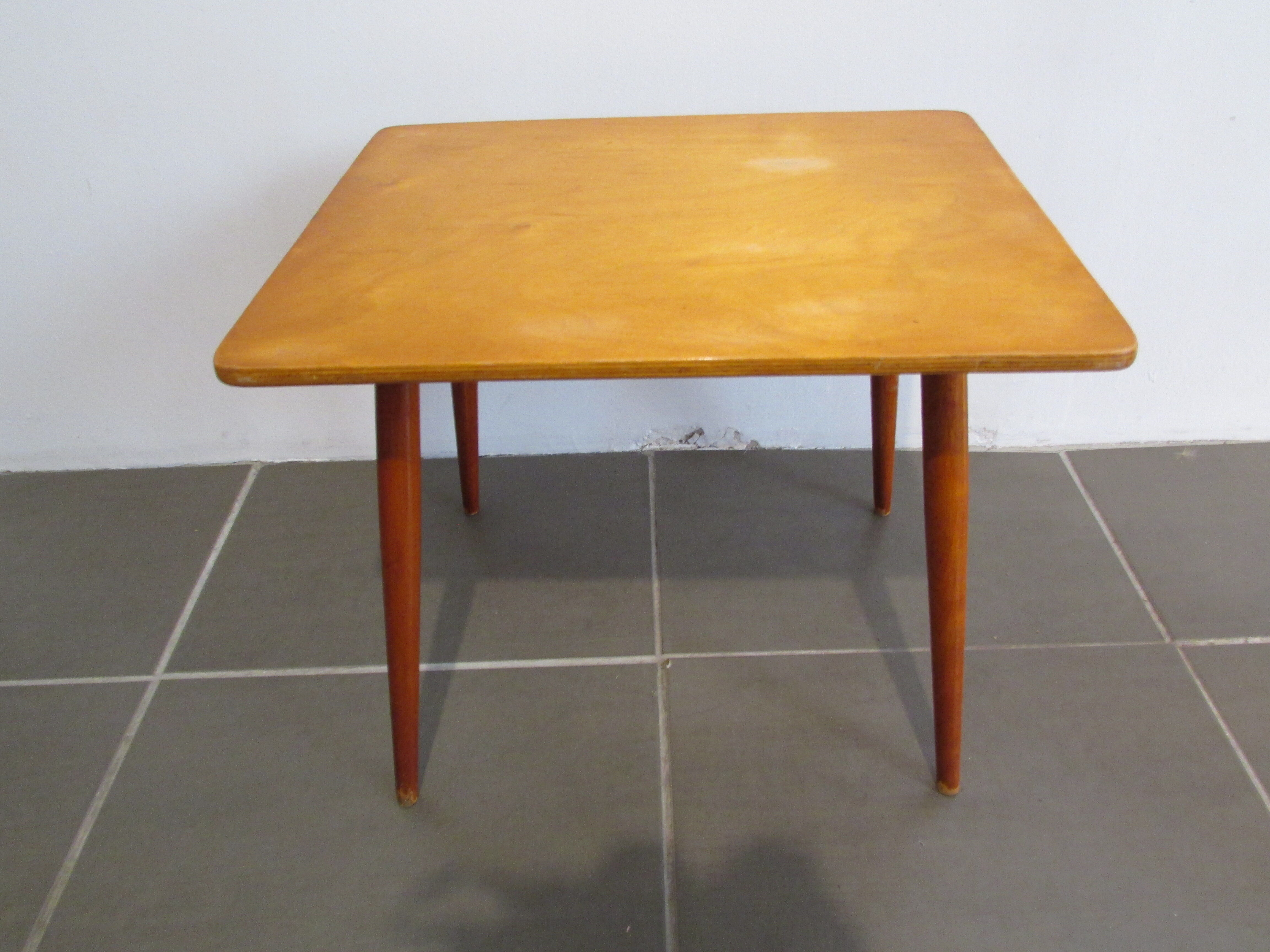 Vintage children's chair + table