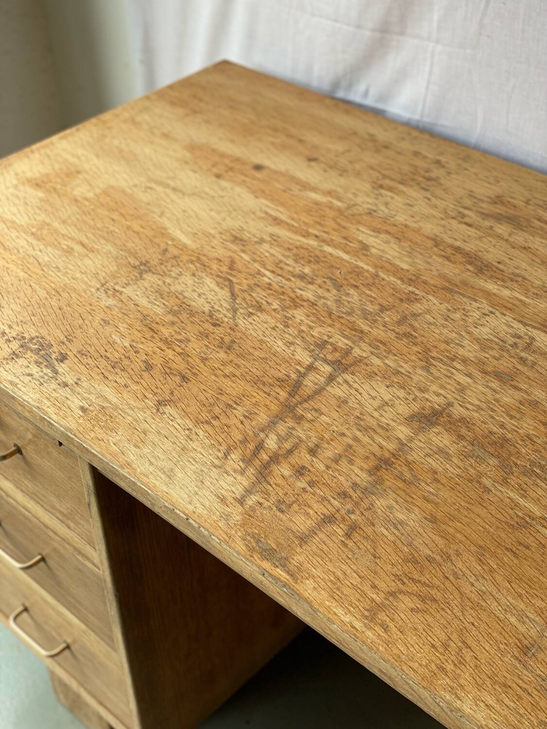 Vintage Burac desk from the 50s in renovated wood
