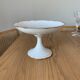 Porcelain standing dish