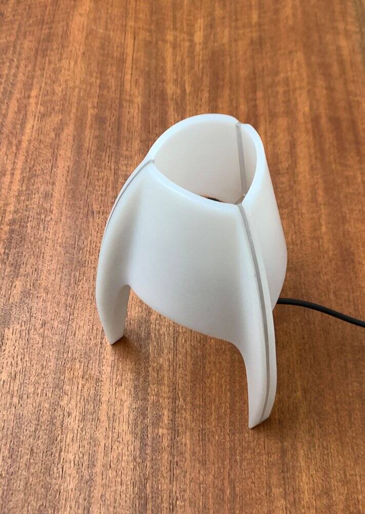 Italian vintage tripod table lamp Arcadia by Martini Illuminazione