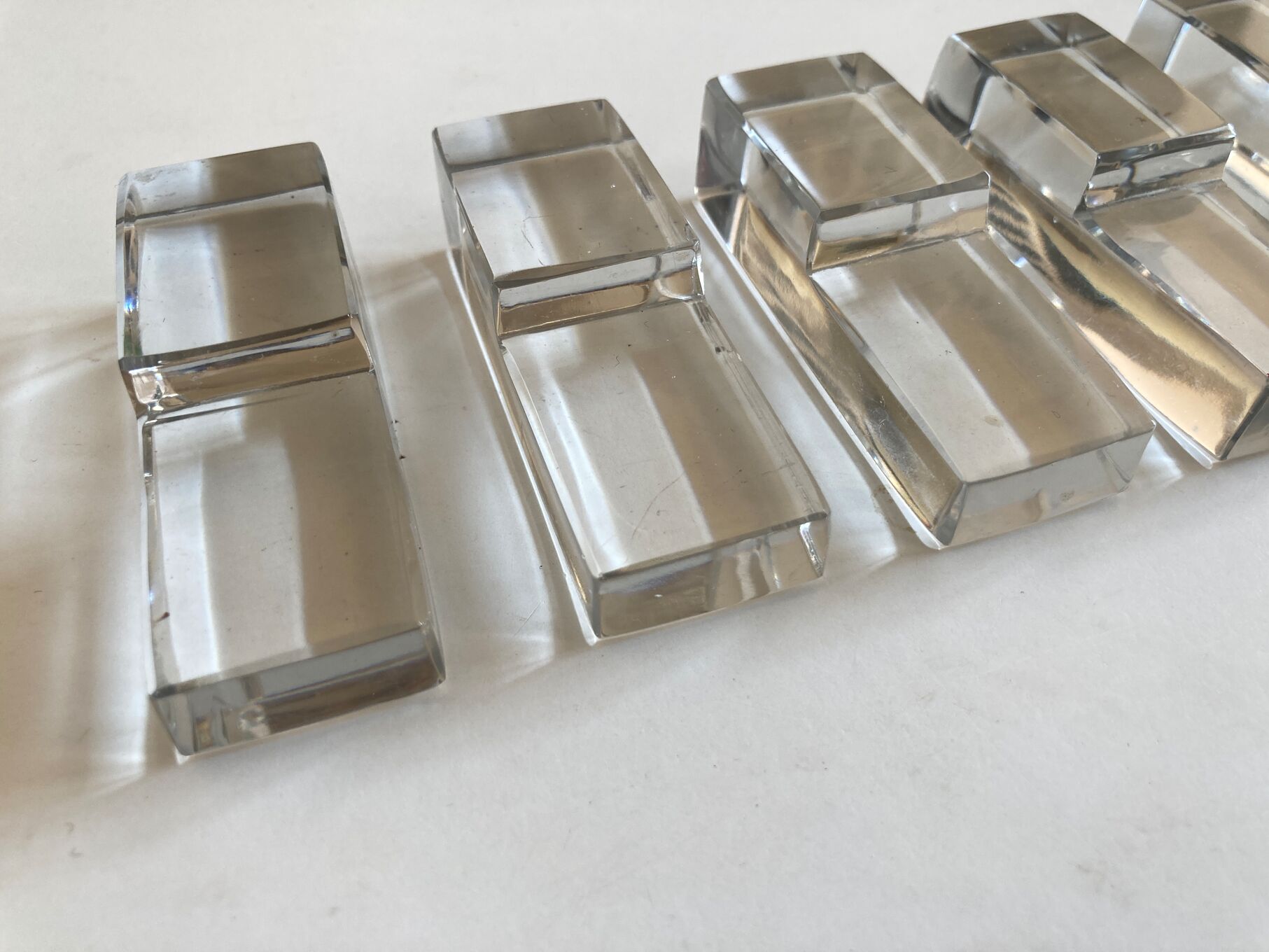 taillé en biseau 7 lettres taillé en biseau 7 lettres