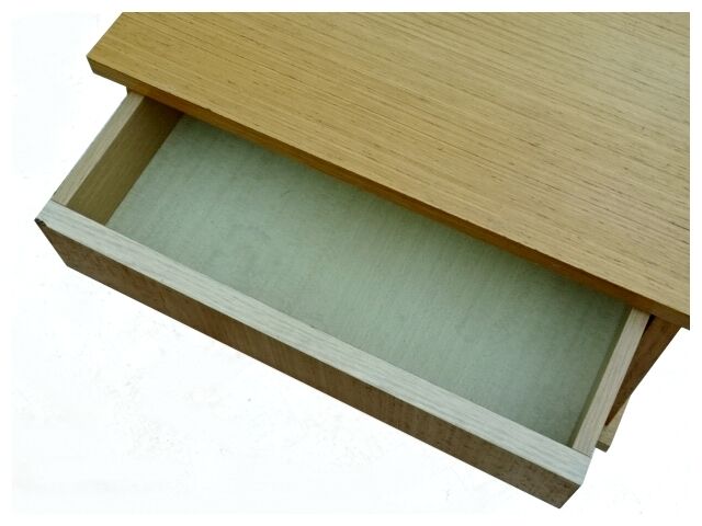 2 nightstands vintage 1970