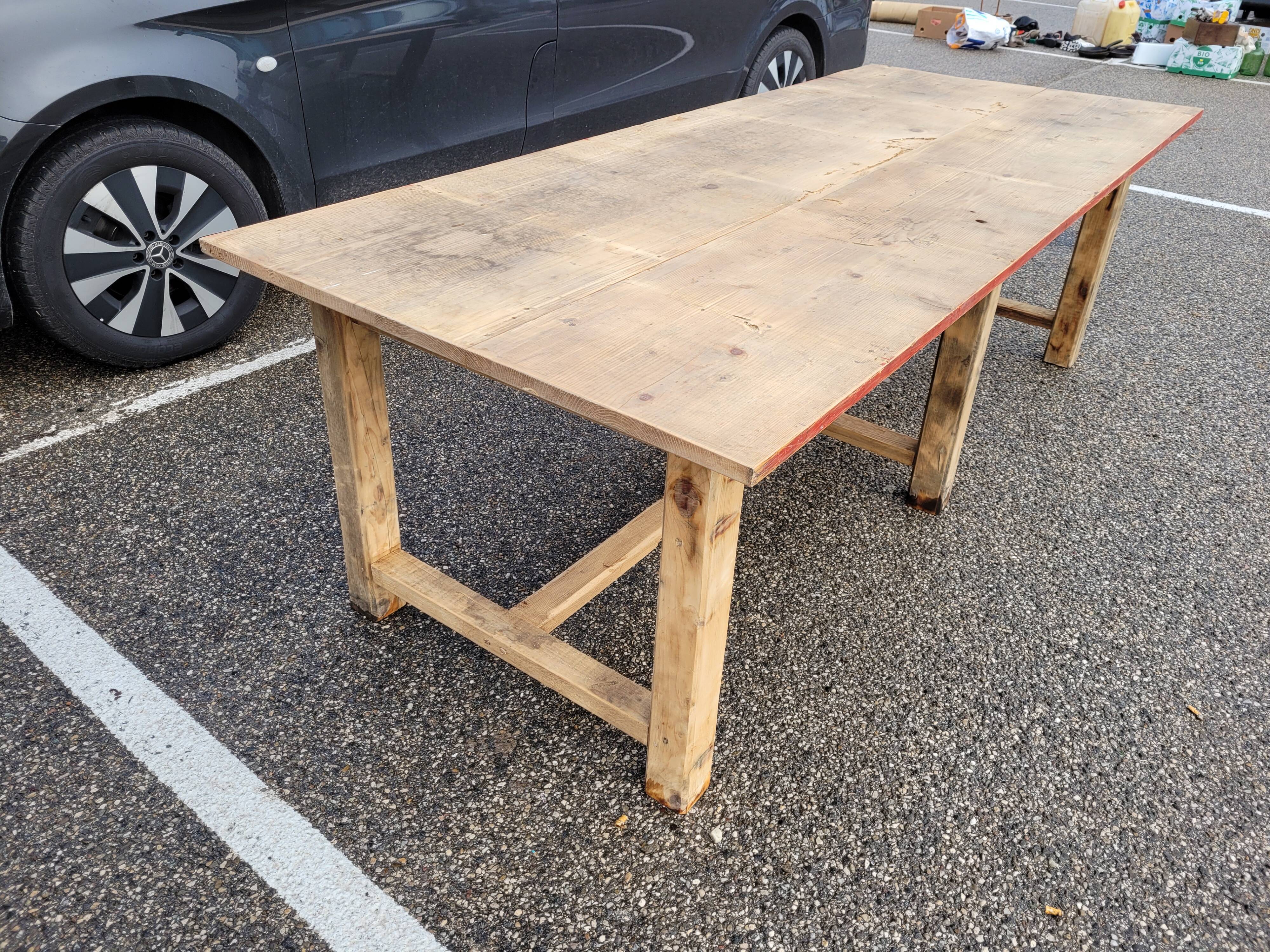 Large table of trade, factory, fir, draper table