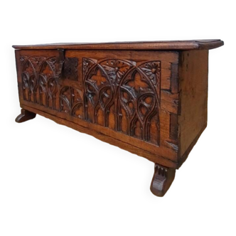 Old Gothic chest 17th century solid oak