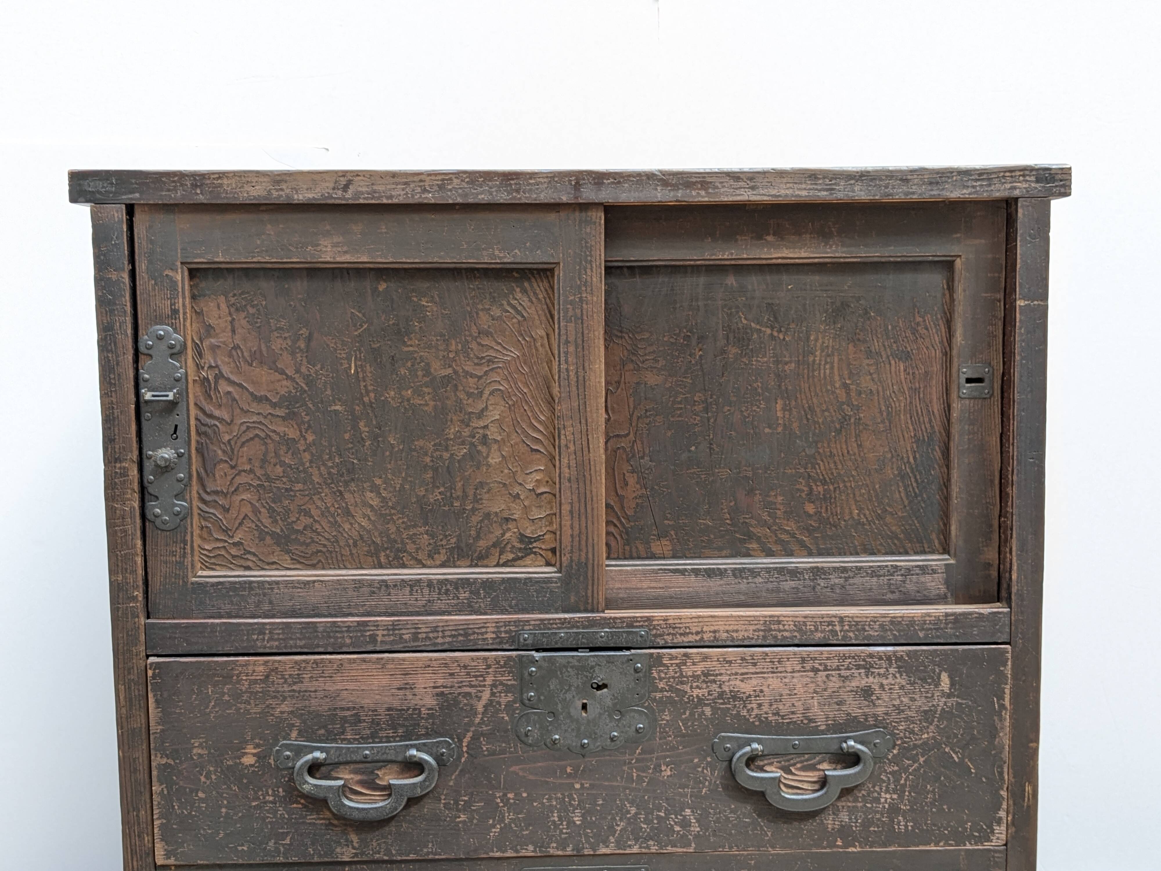 Very or breaking tansu - Japan 19th century