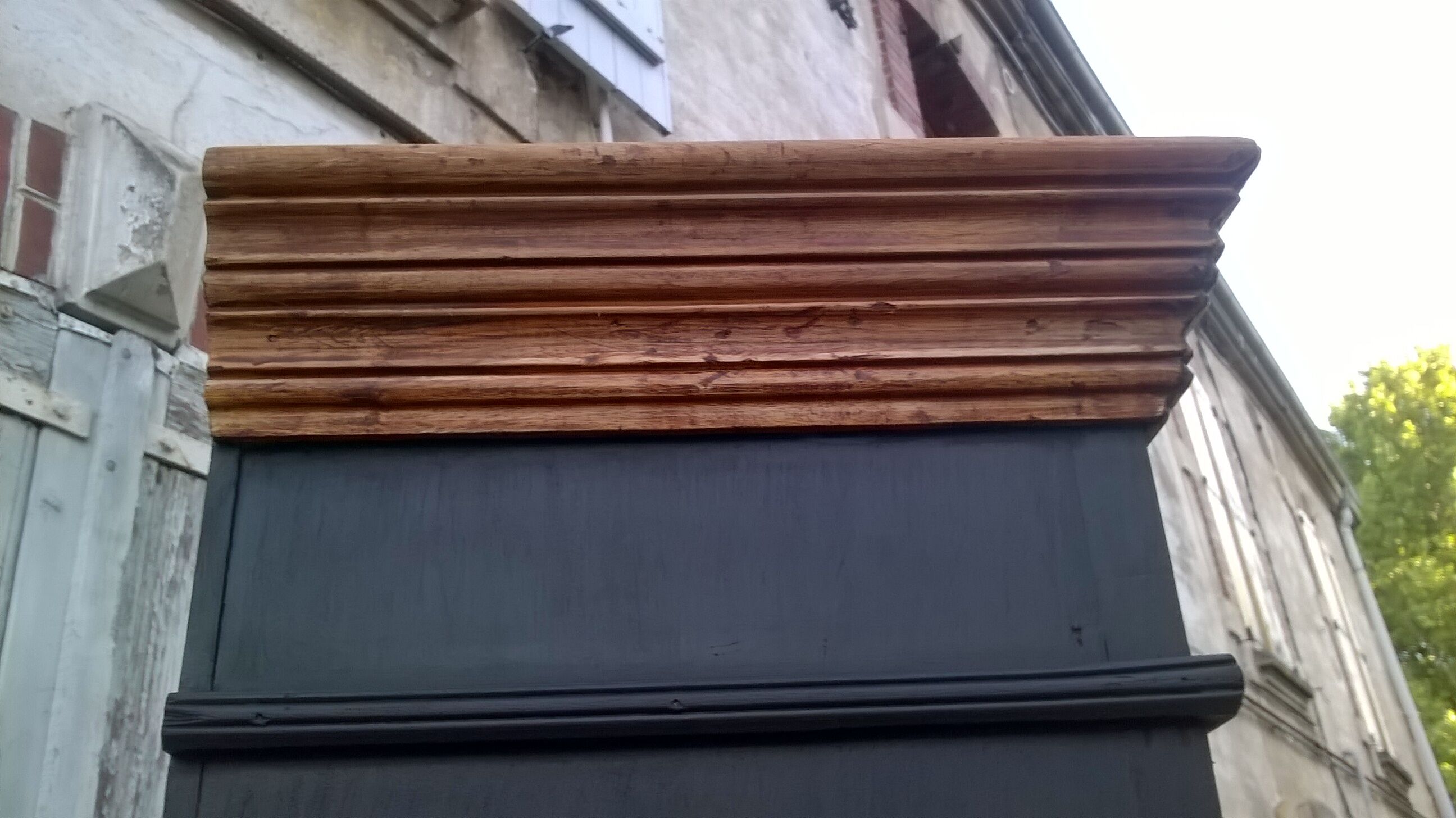 Vaisselier raw black