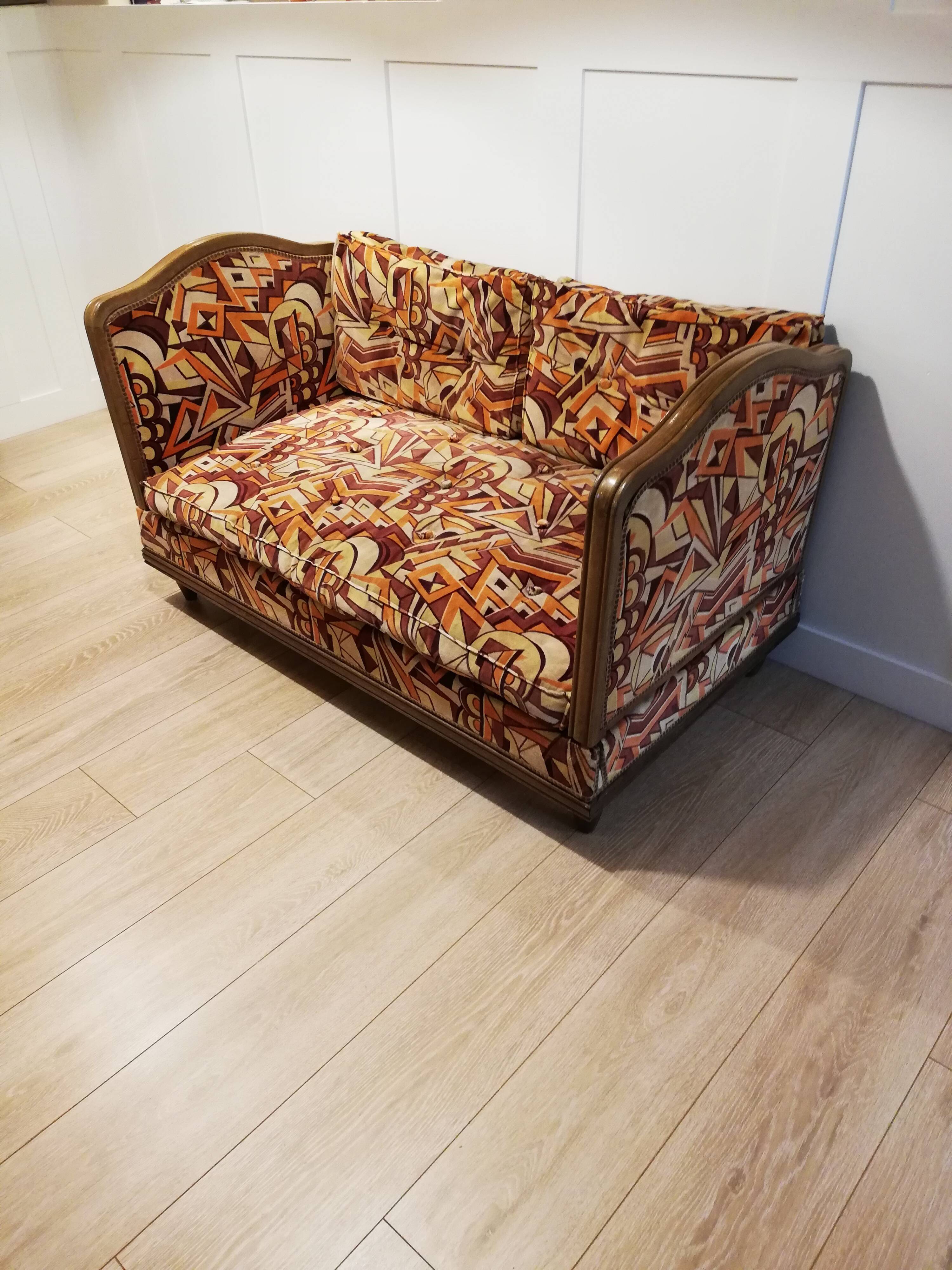 Bed or daybed bench 1920
