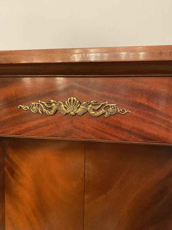 Petite armoire de rangement style empire