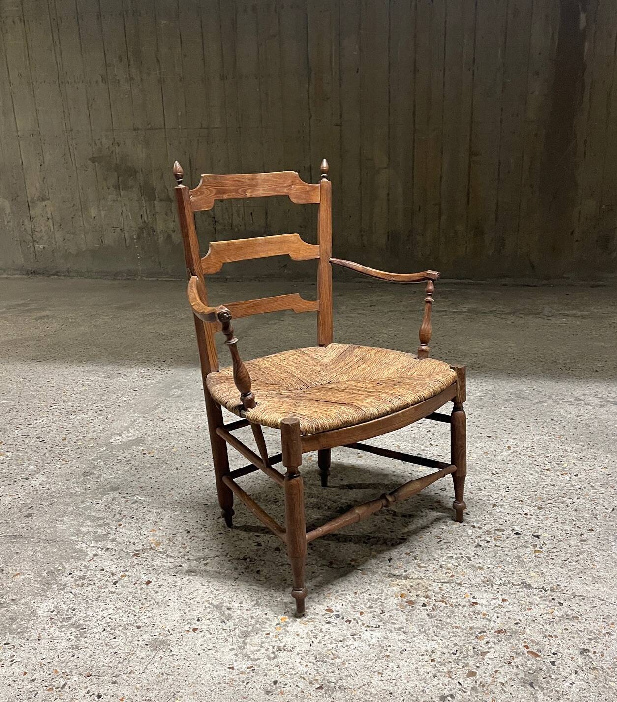 Provencal armchair, straw seat