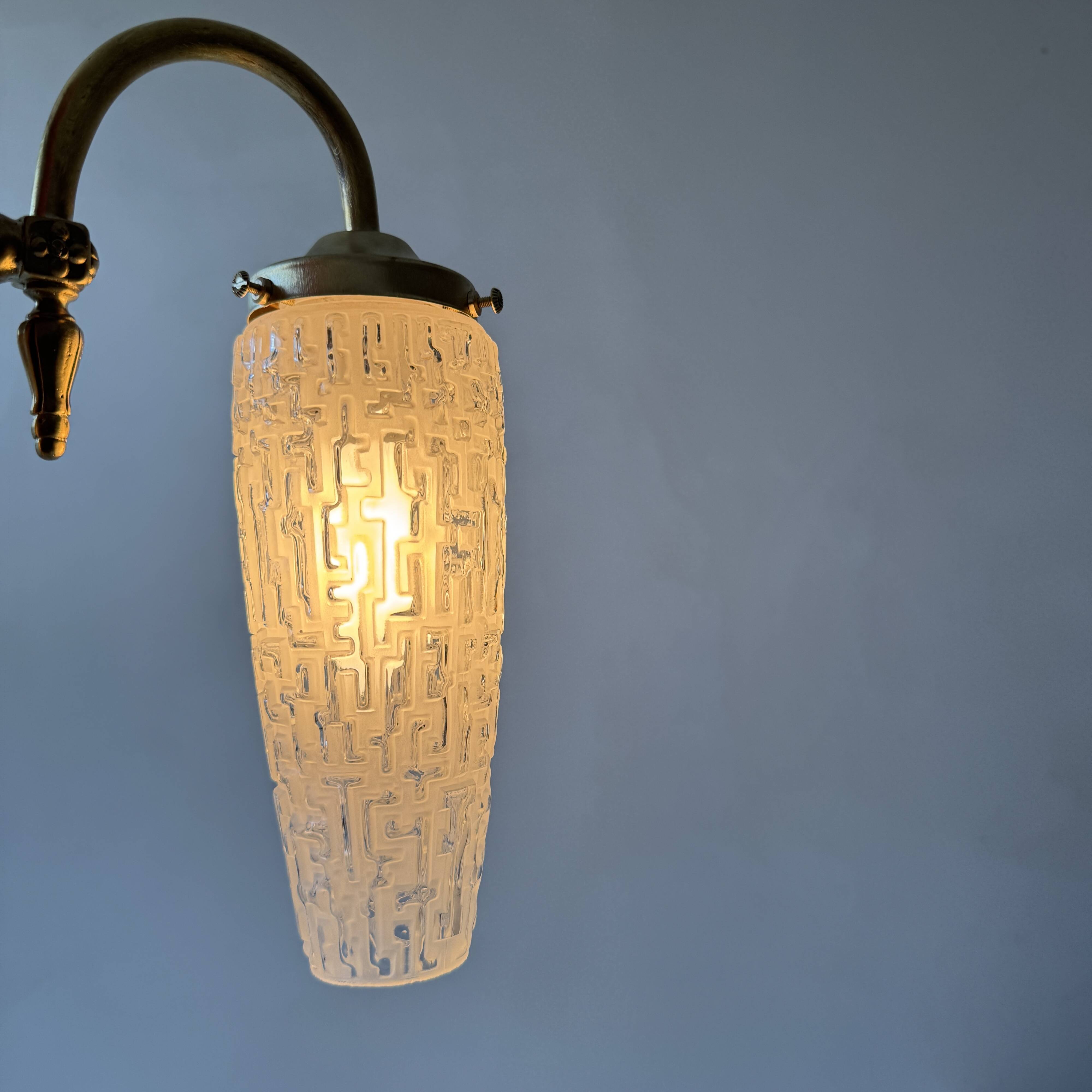PAIR OF OLD VINTAGE WALL LIGHTS 1950