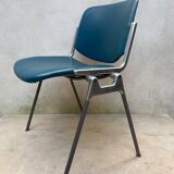 Vintage design chair 106 by Castelli – Design icon
