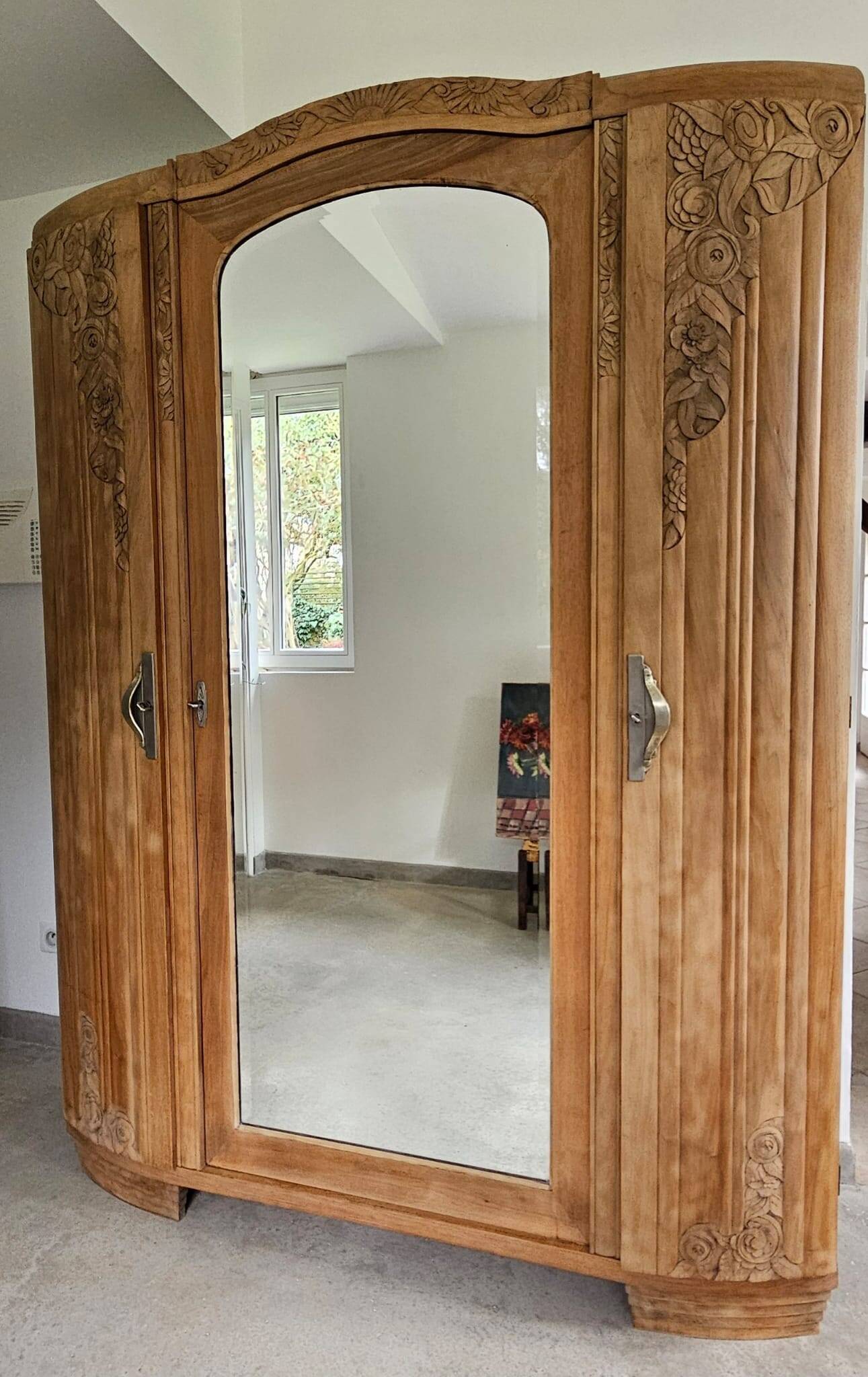 Armoire Art déco, 3 portes, 1 miroir, sablée