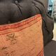 Ancien coussin rose authentique