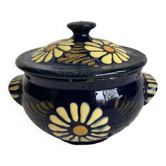 Vintage Alsatian soup tureen with lid