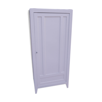 Armoire parisienne