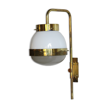 Applique  « Delta » de Sergio Mazza pour Artemide des années 1960