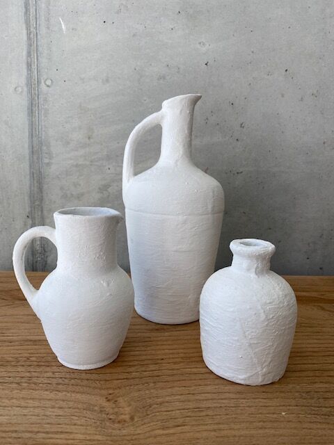 Set of 3 sandstone vases