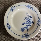 Set of 6 vintage dessert plates