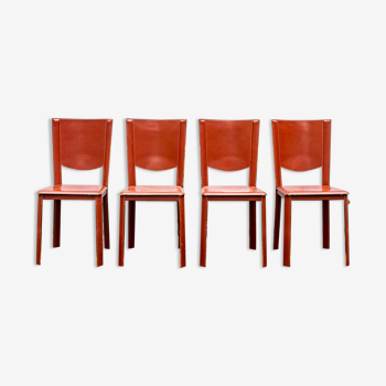 Ensemble de quatre chaises en cuir par Enrico Pellizzoni 70s