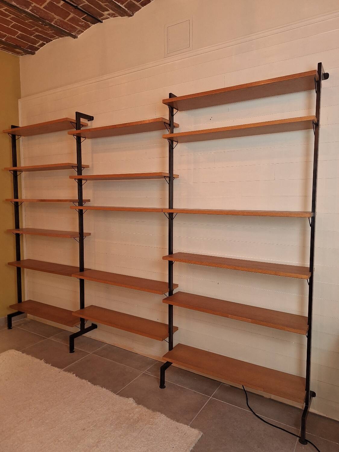Pira Sweden wall shelves