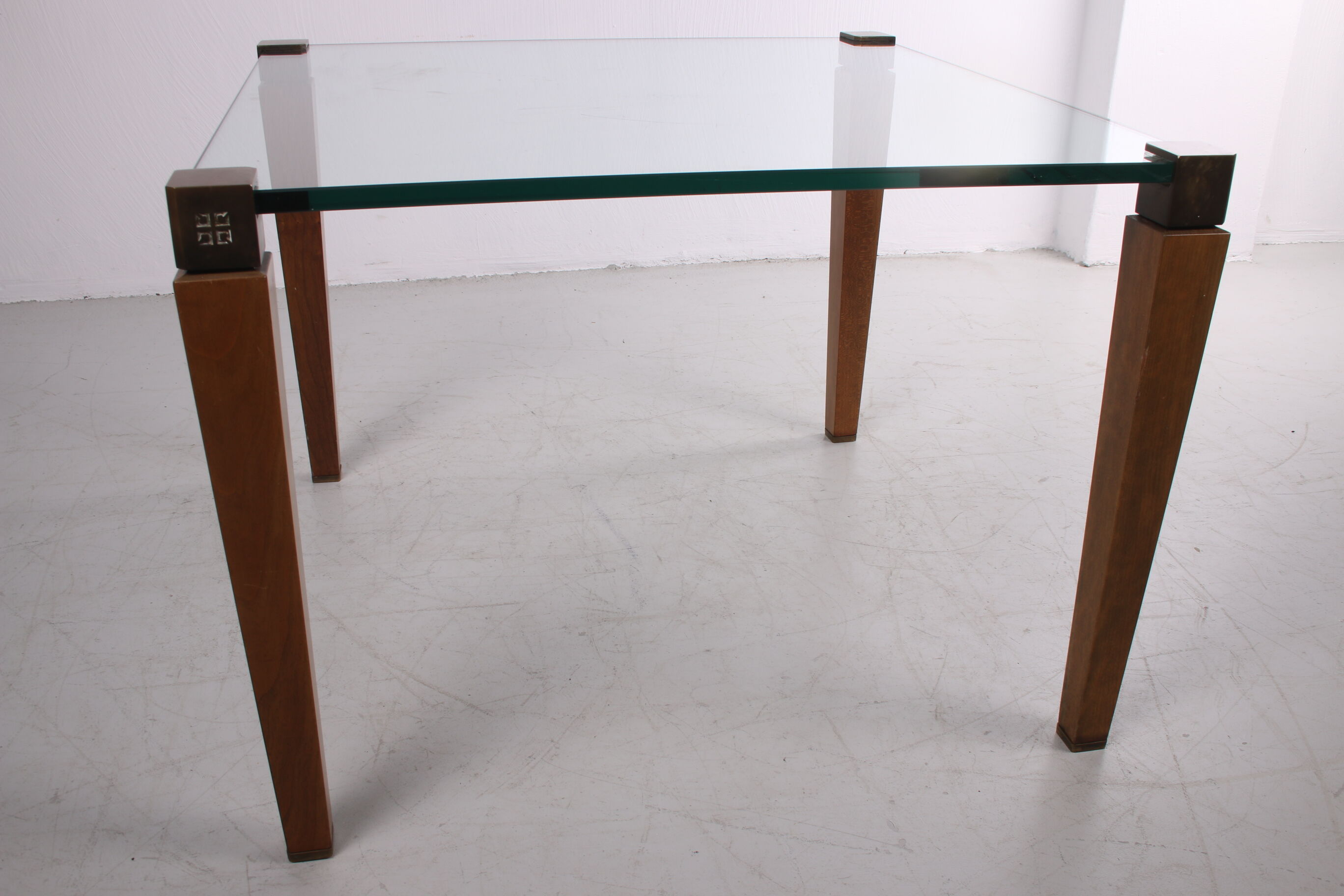 Peter Ghyczy salon table with wooden legs Model T 56/2