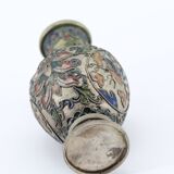Chinese email vase