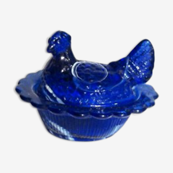 Box slurry hen on her nest, cobalt blue opaline salt shaker, vallérysthal