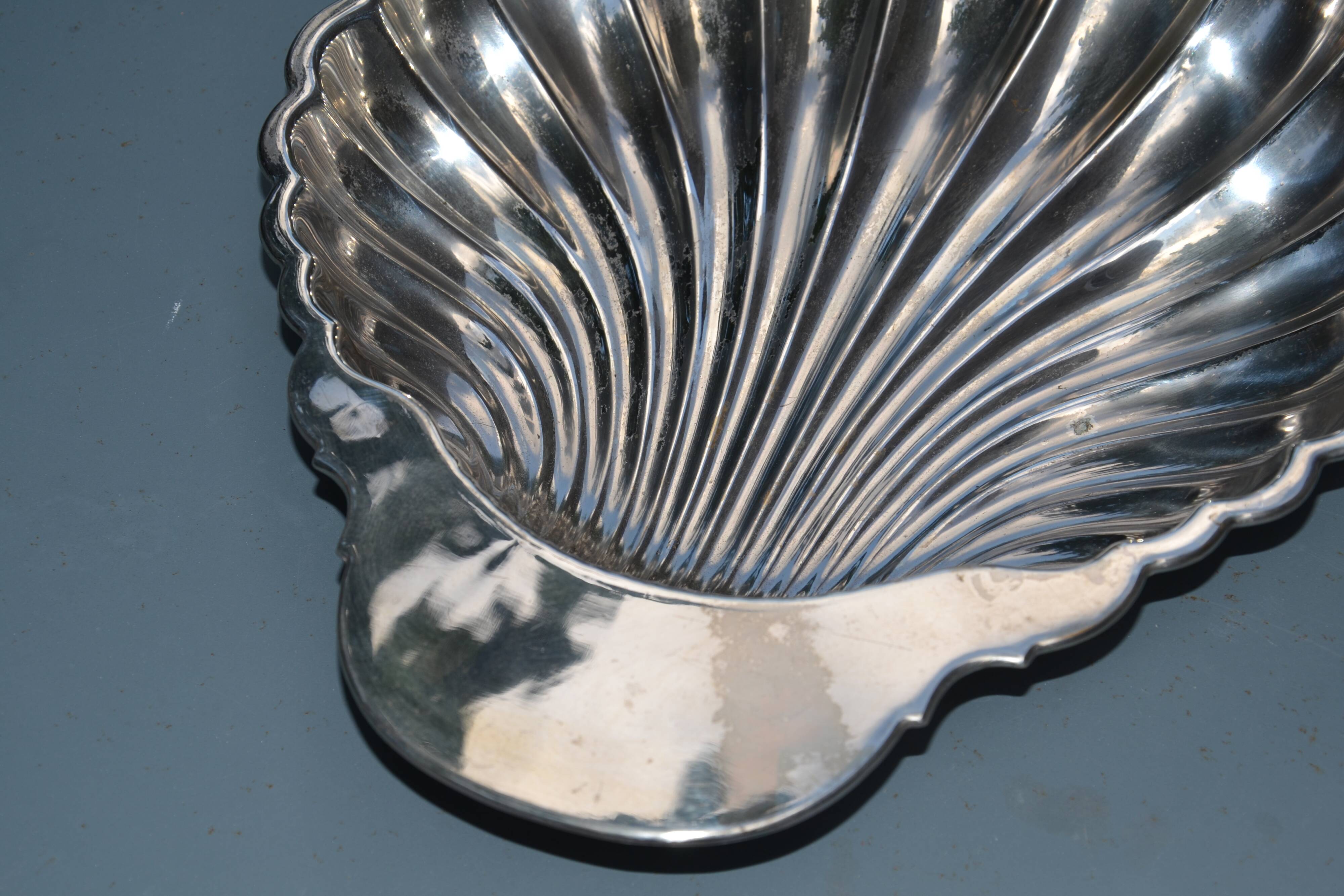 Silver-plated shell-shaped bowl/dish/vegetable dish