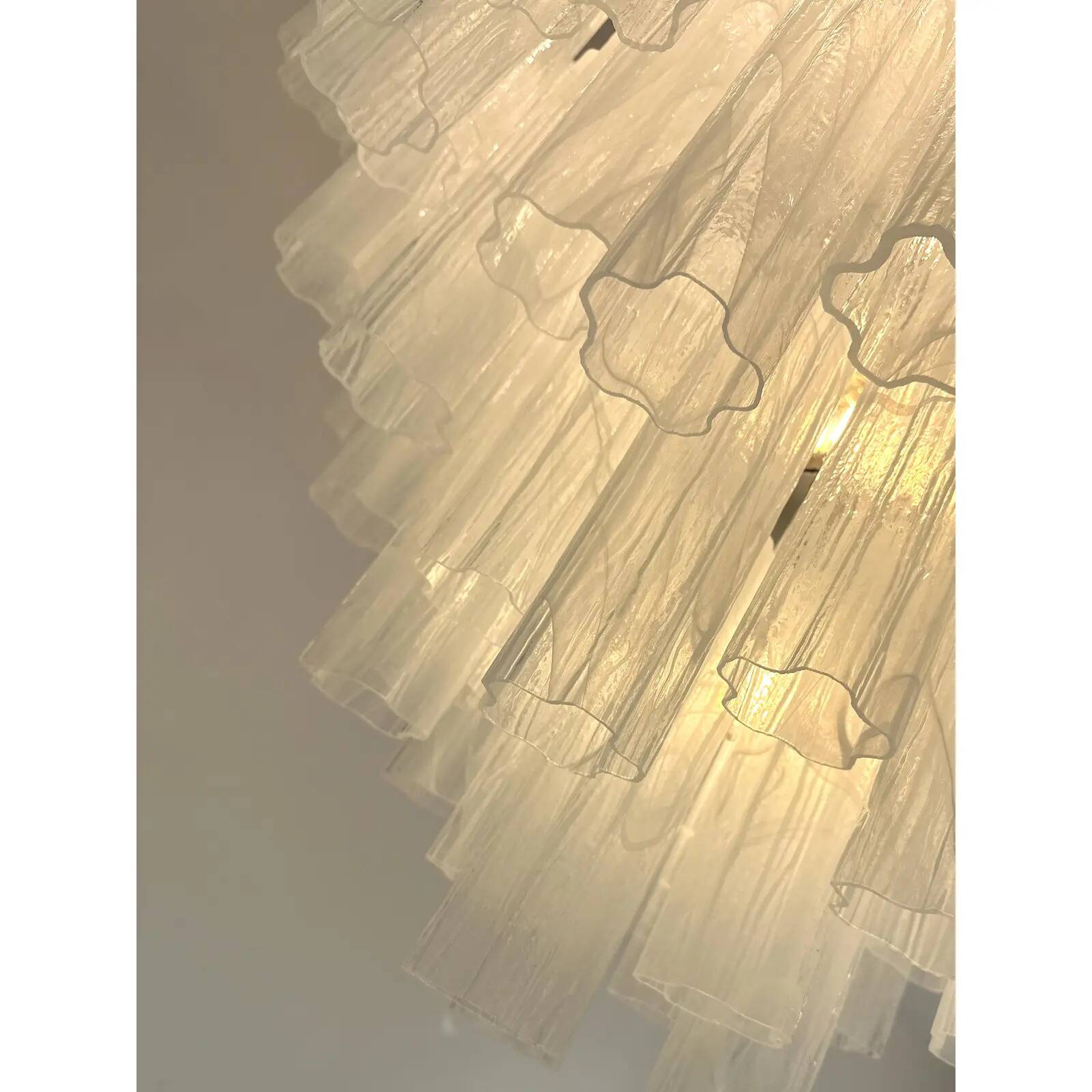 Modern Large Venetian White Alabastro Tronchi Murano Glass Chandelier