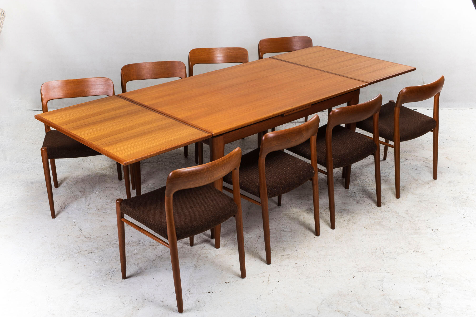 Danish extendable table teak No. 254 by Niels Otto Møller for JL Møllers, 1960s
