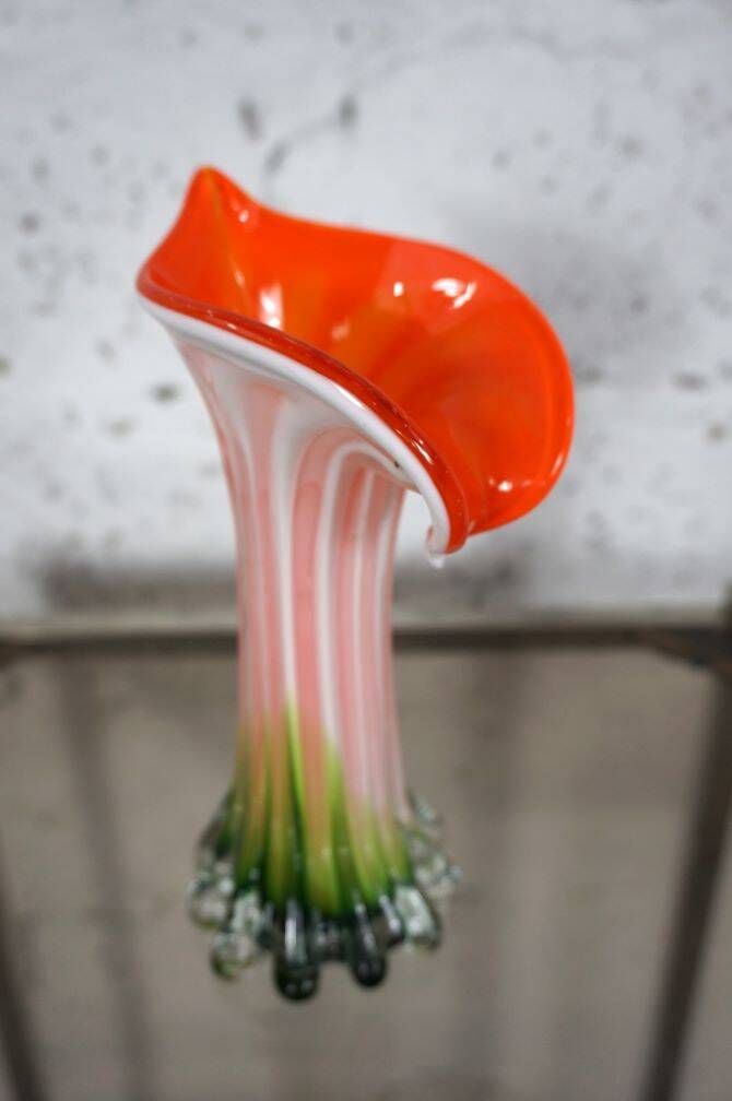 Murano blown glass soliflore vase in the shape of a green and red Calla flower
