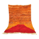 En provenance de Boujaad, ces tapis sont comparés à un tableau et sont admi