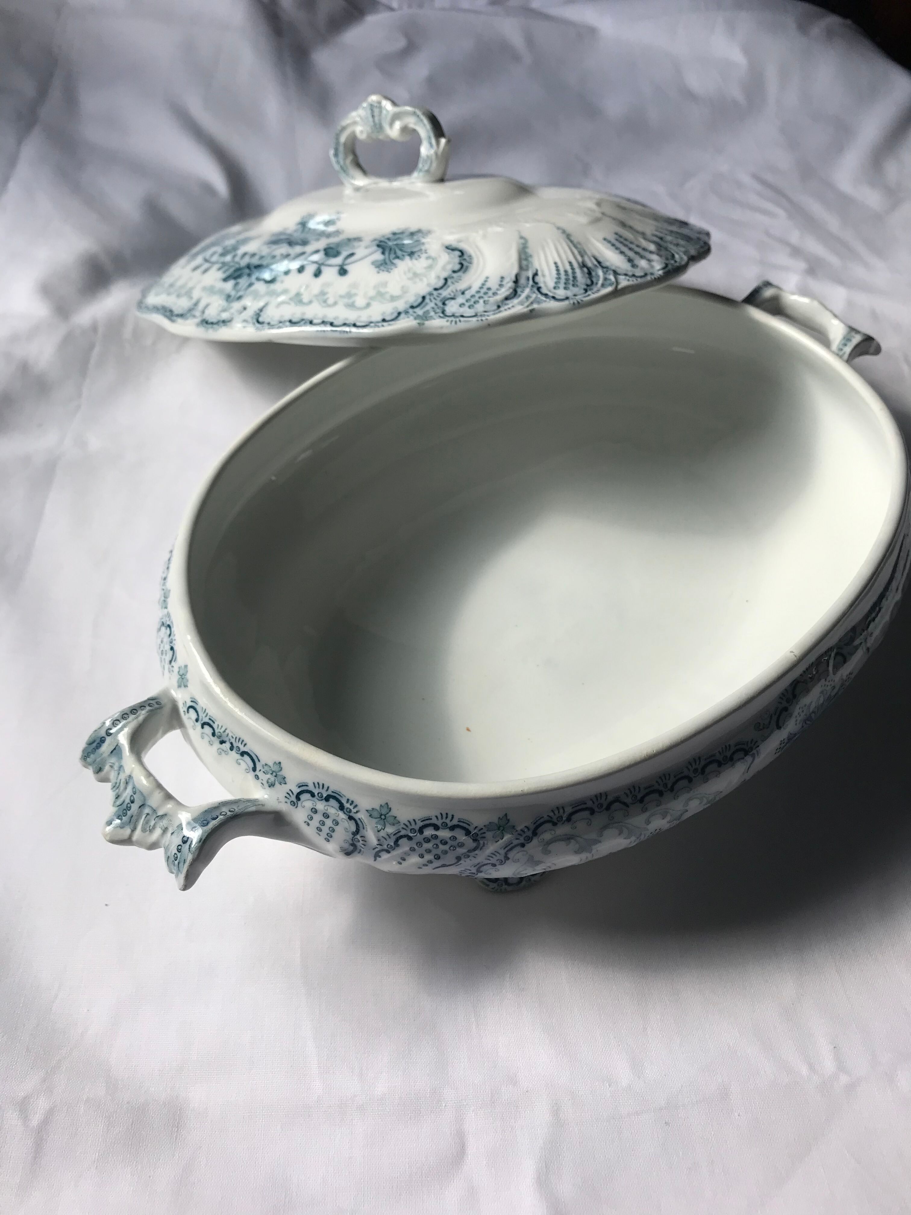 Dish tureen st Amand et Hamage - Regency