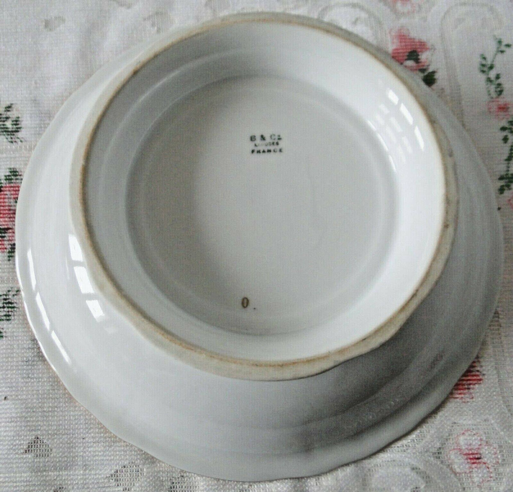 B&C° Bernardaud Limoges fruit bowl with golden frieze, Japanese decor, 24cm N56