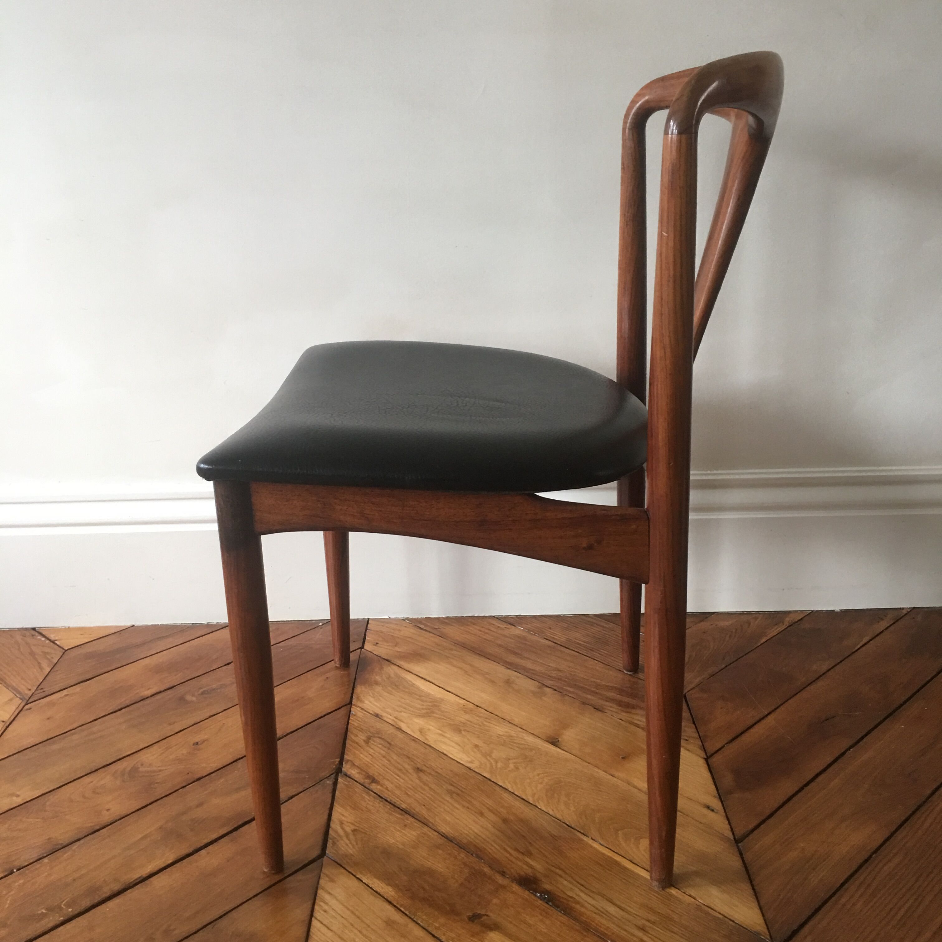 Chair juliane of Johannes Andersen