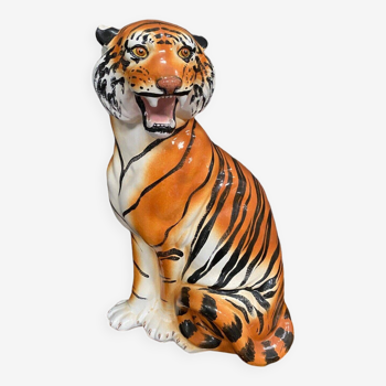 Sculpture de tigre 1970 en céramique peinte à la main