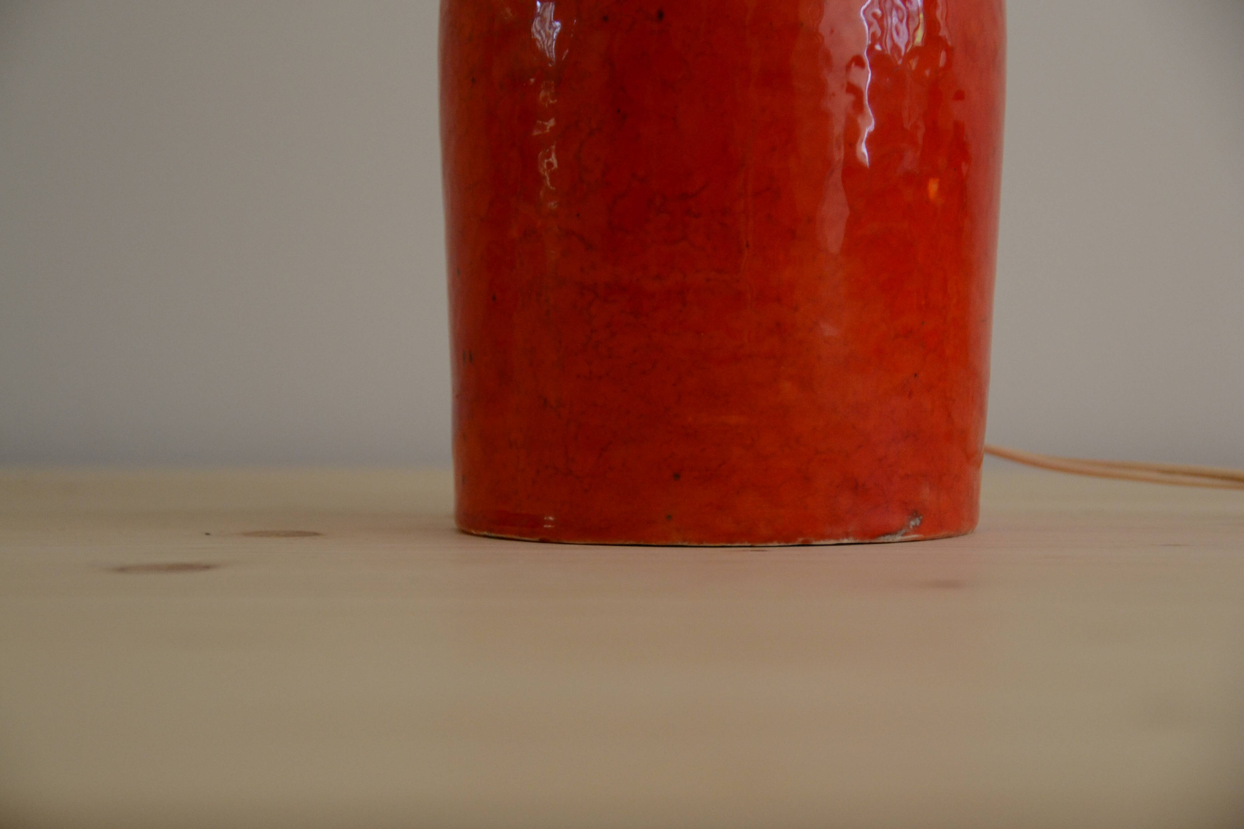 Red ceramic lamp