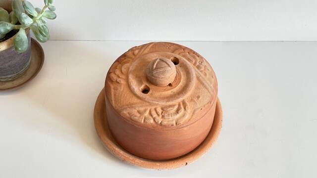 ART NOUVEAU Terracotta BUTTER DISH