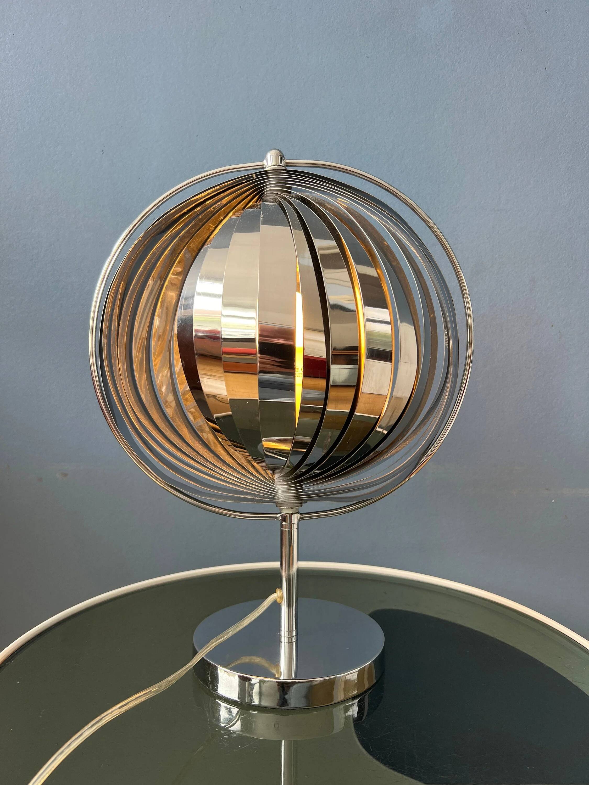 Lampe de table uplighter « Cup » en métal, couleur argent