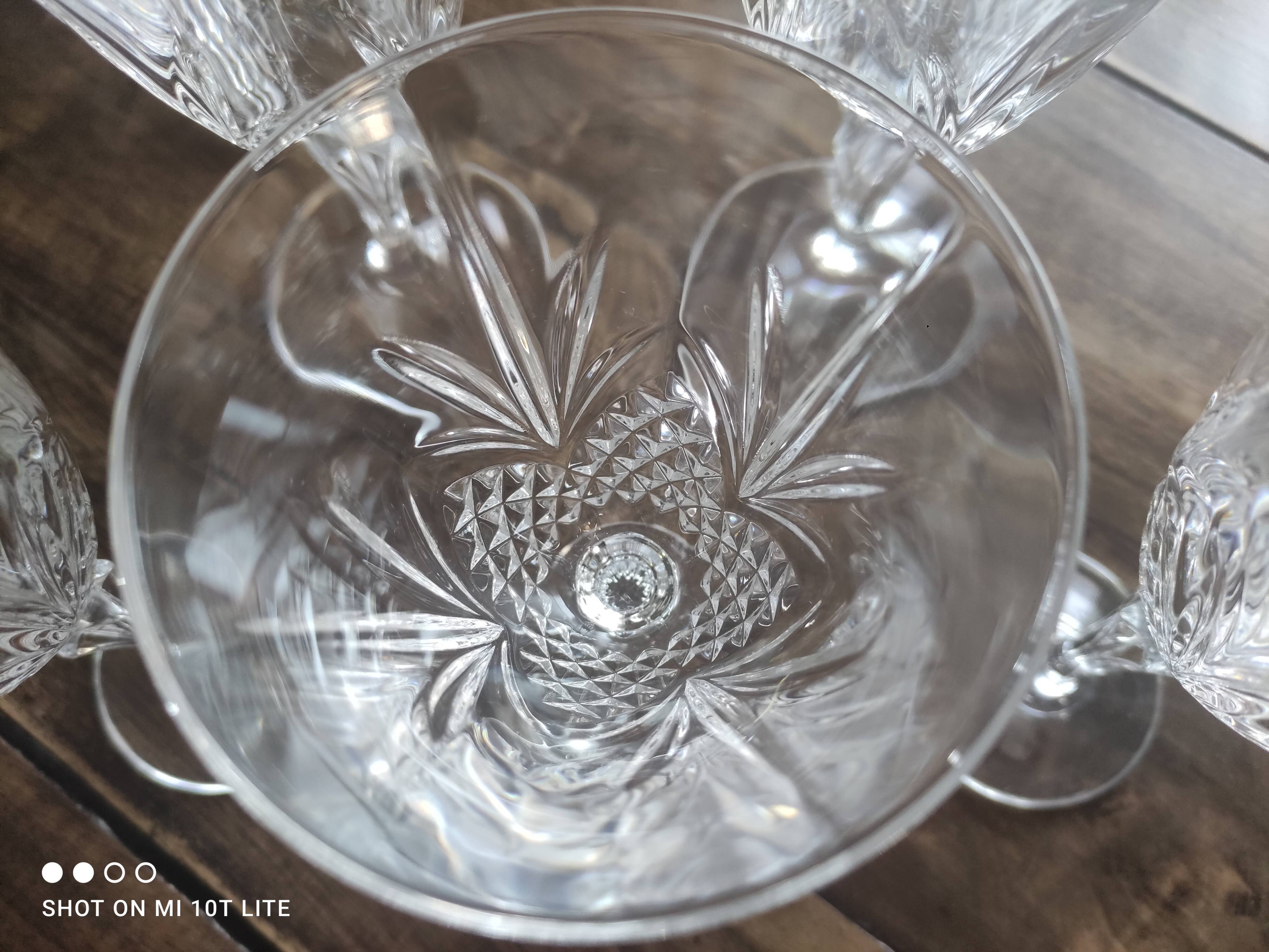 Set of 5 glasses of red wine or chiseled crystal water