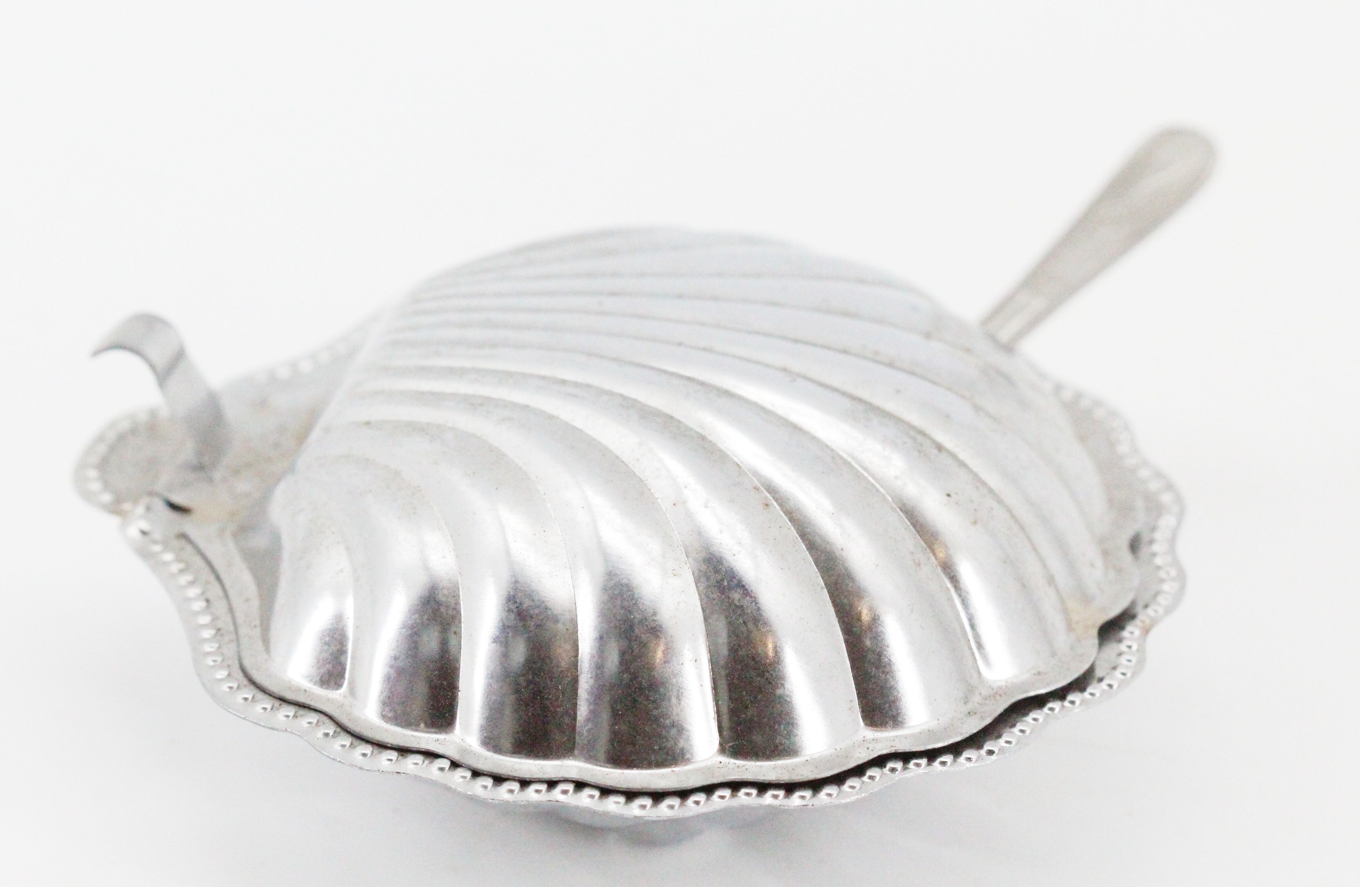 Vintage shell butter