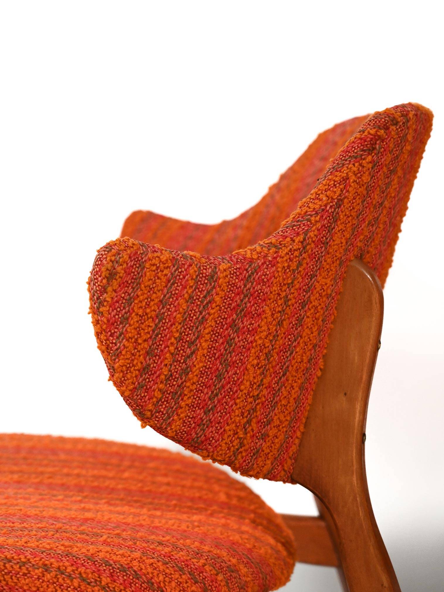 Paire de fauteuils "306" par Jens Hjorth