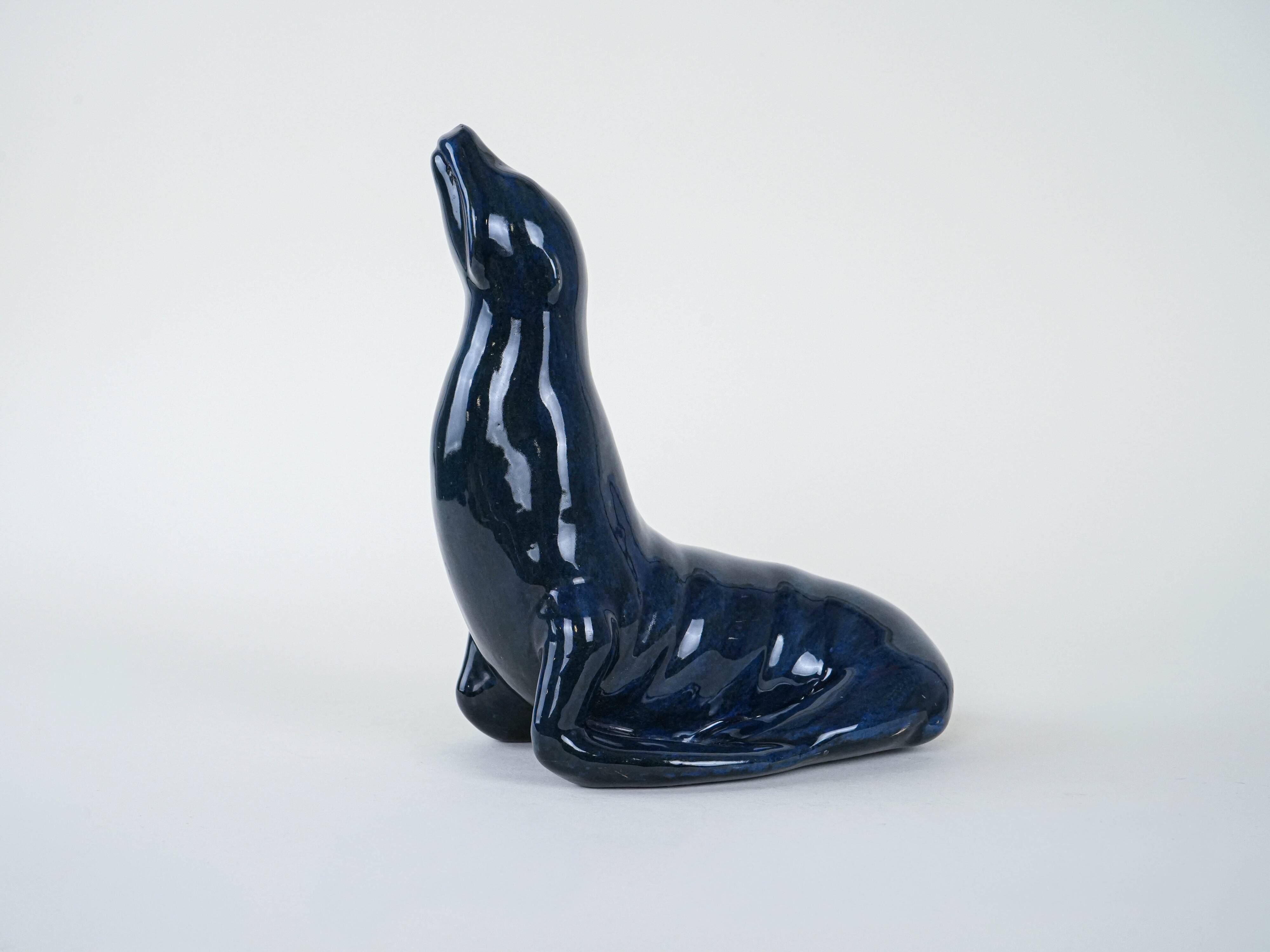 Ceramic seal figurine, Italian design, 1960s, made in Italy