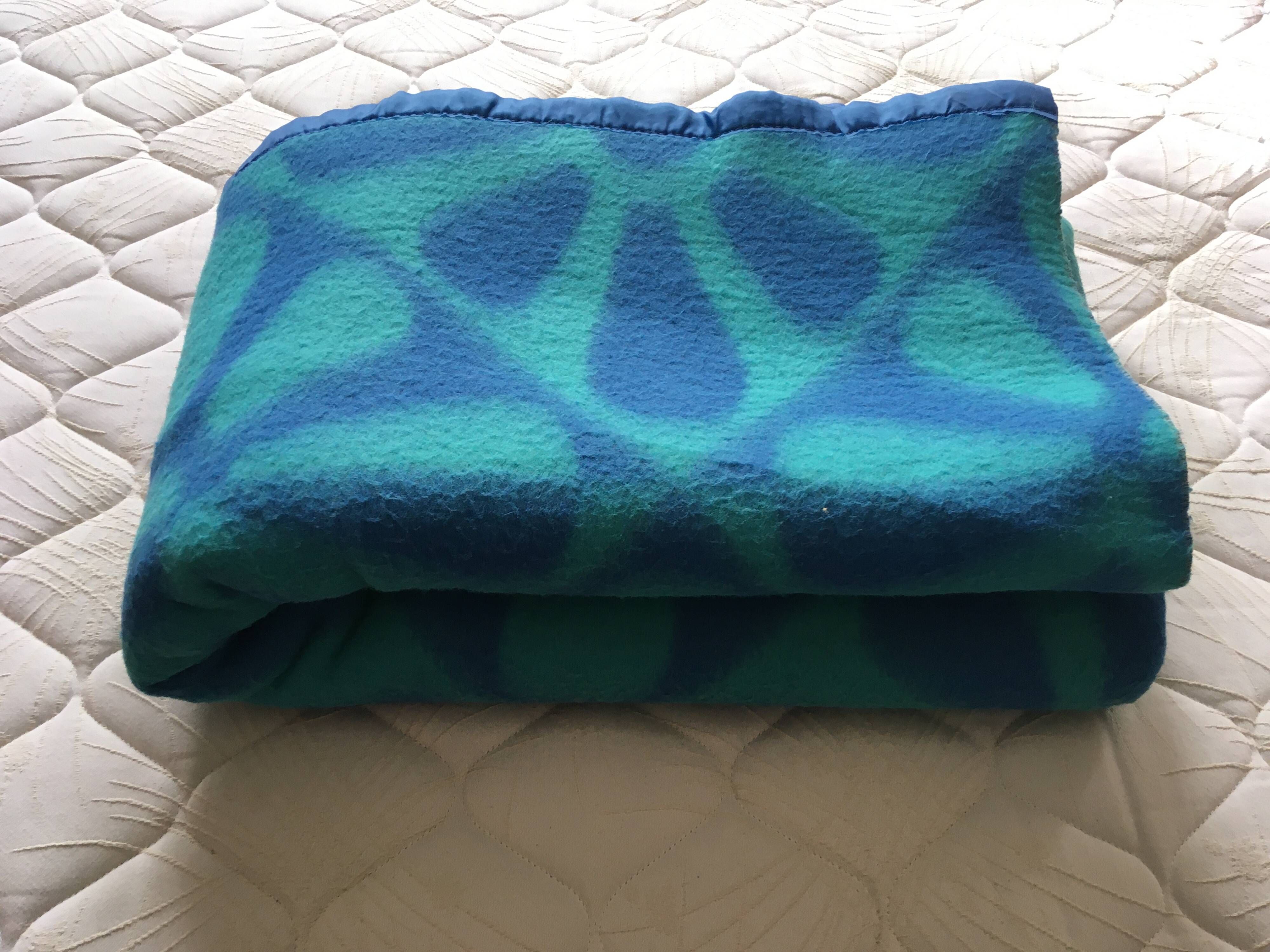 Set of 3 blankets 220 X 240 Antony