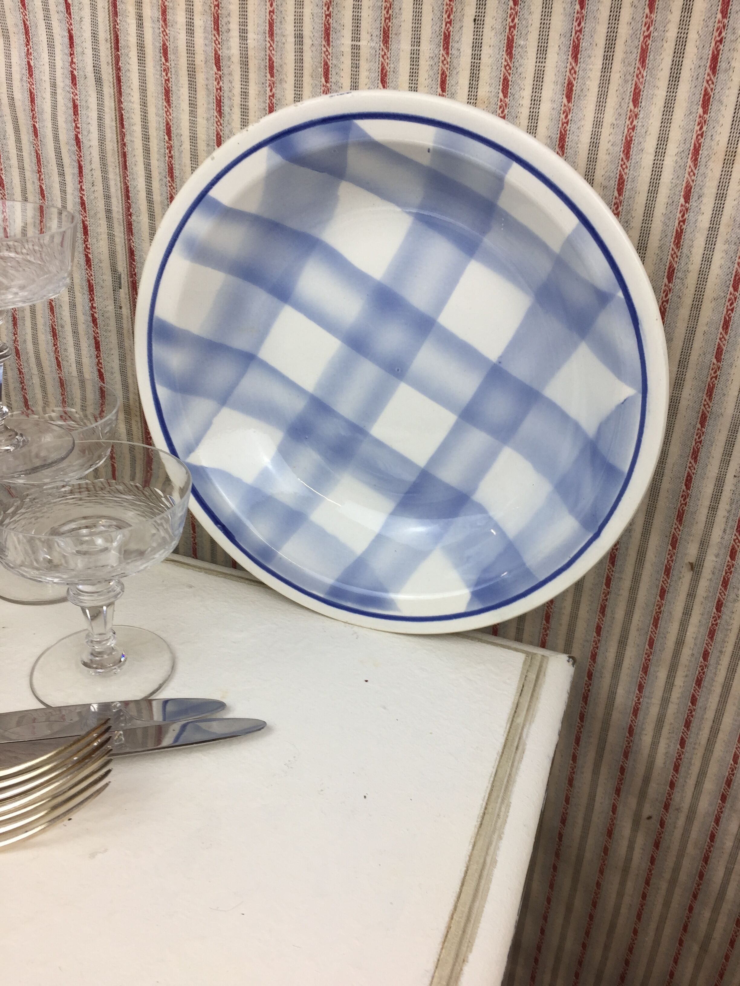 Old artisanal dish made in France not stamped