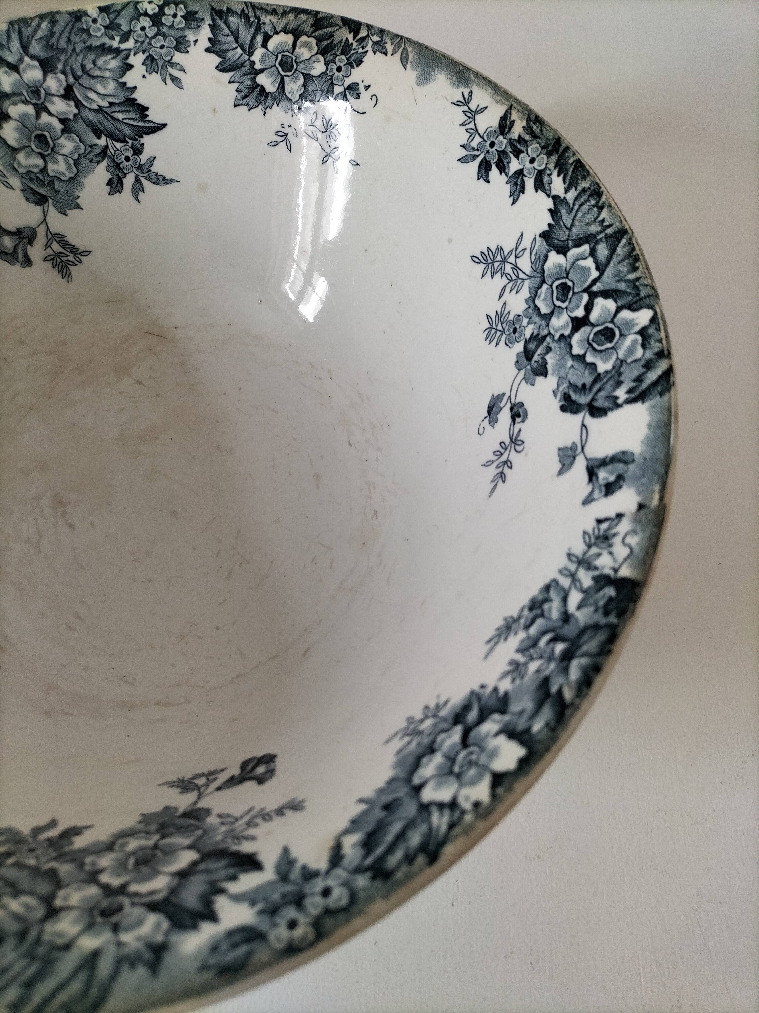 Antique salad bowl from Moulin des Loups, blue Marie-Louise pattern