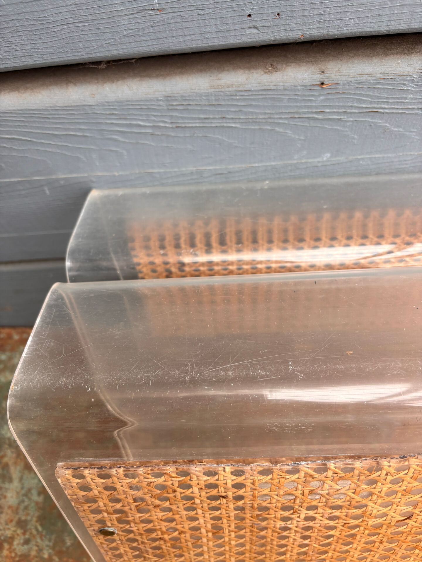 Vintage 70s magazine rack in plexiglass. Home Dior