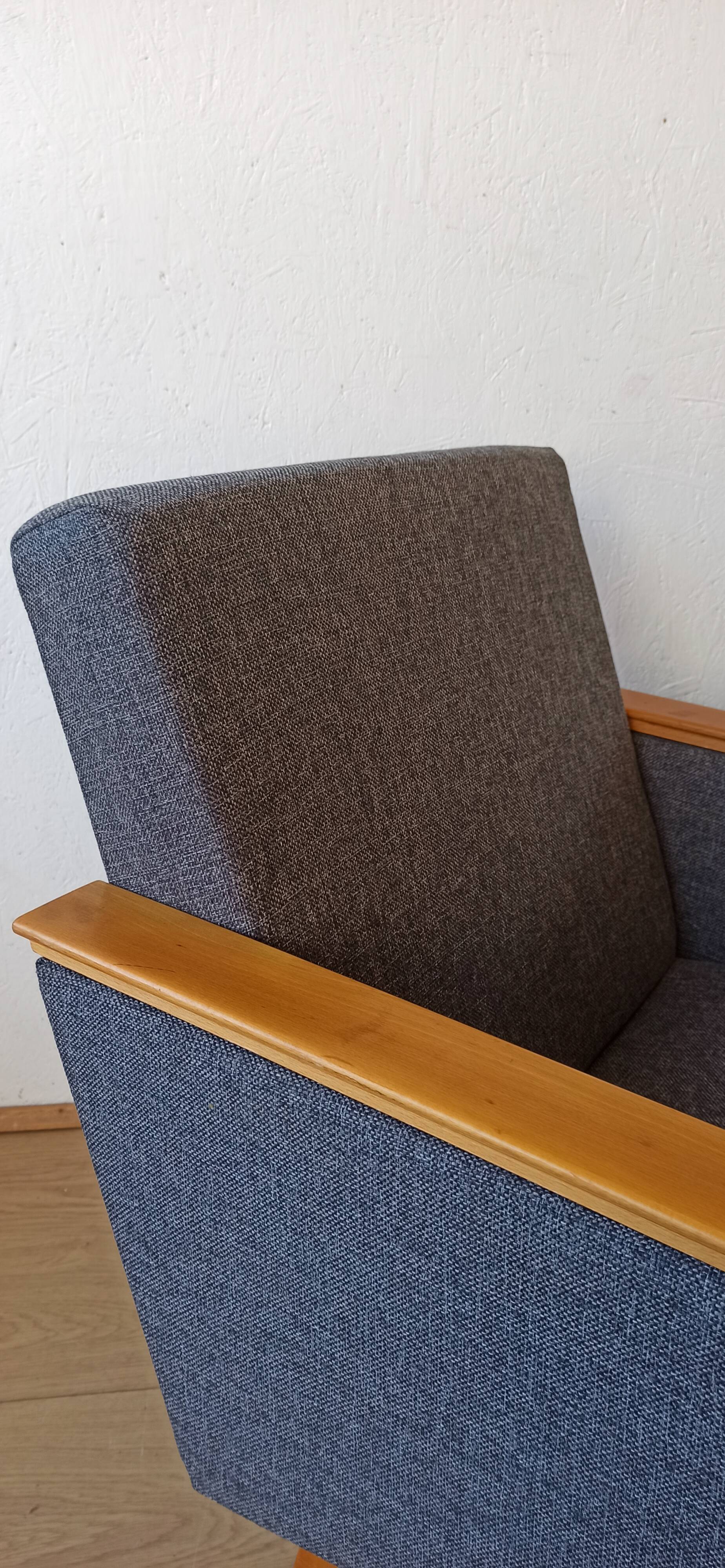 Fauteuils modernes du milieu du siècle 1970. Ensemble de 2.